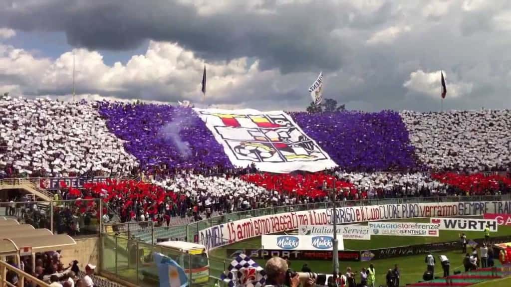 Curva Ospiti I Tifosi Della Fiorentina PianetaEmpoli