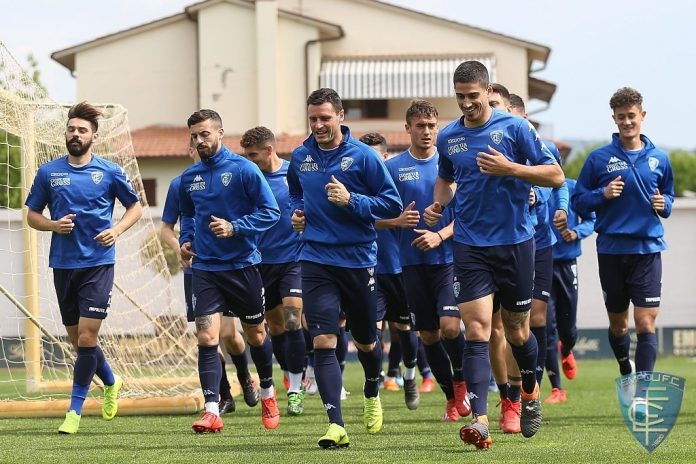 58728068_2369898216630681_919875058707464192_o