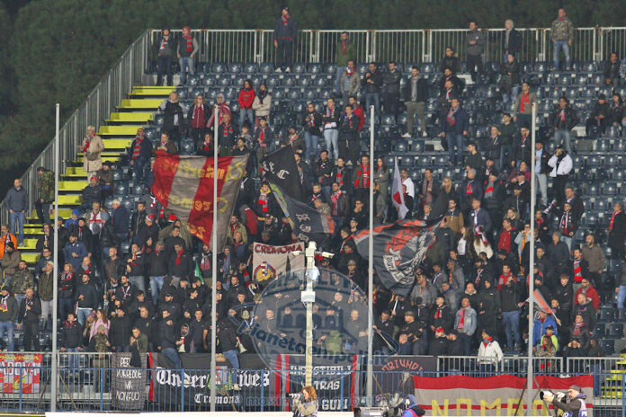 IMG_4984 cremonese tifosi